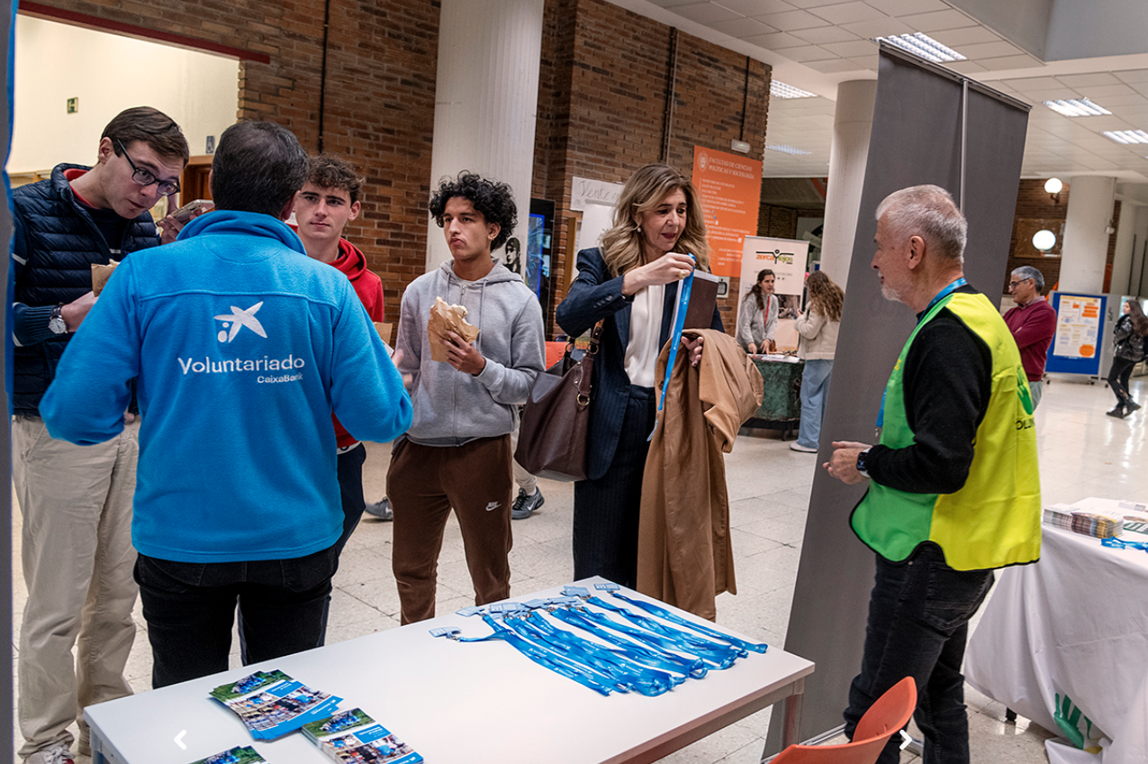 La UCM celebra su V Feria de Voluntariado: compromiso universitario con la inclusión y la discapacidad